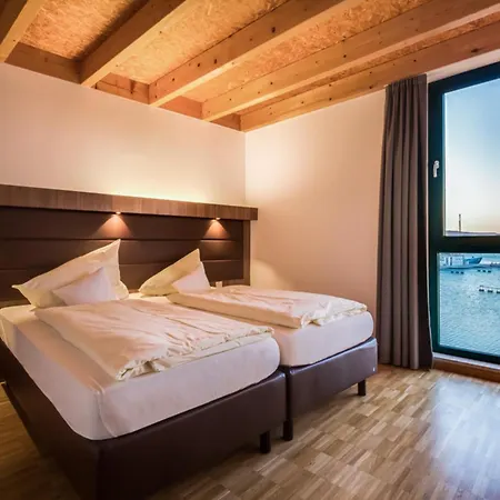 Ferienhaus Lagovida Hafenhaus D Am Störmthaler