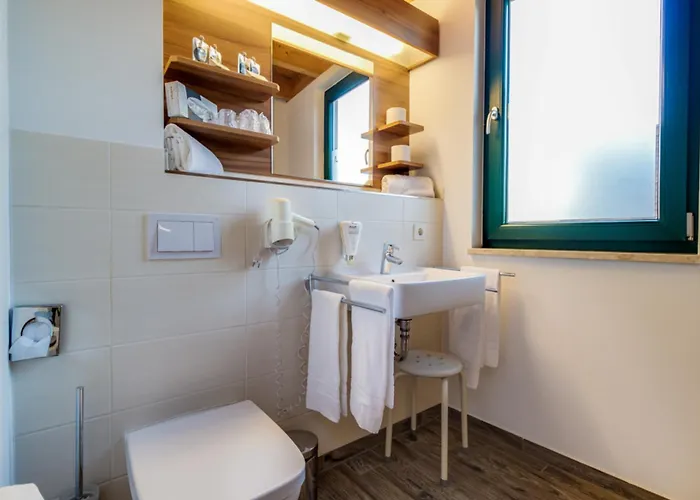 Lagovida Hafenhaus D Am Stoermthaler * غروسبونسنا